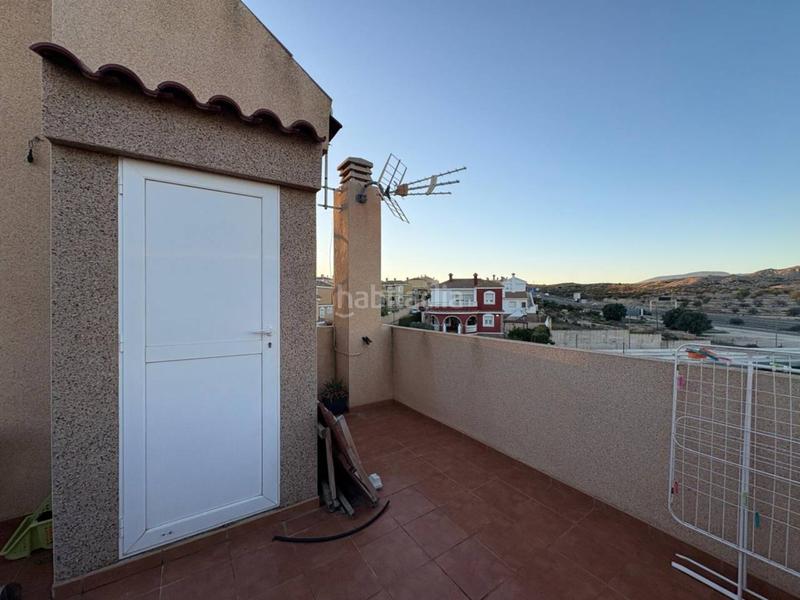 Foto 659b46f4-d54e-4460-afff-8ab83254571c. Maison jumelée avec chauffage parking dans Monforte del Cid