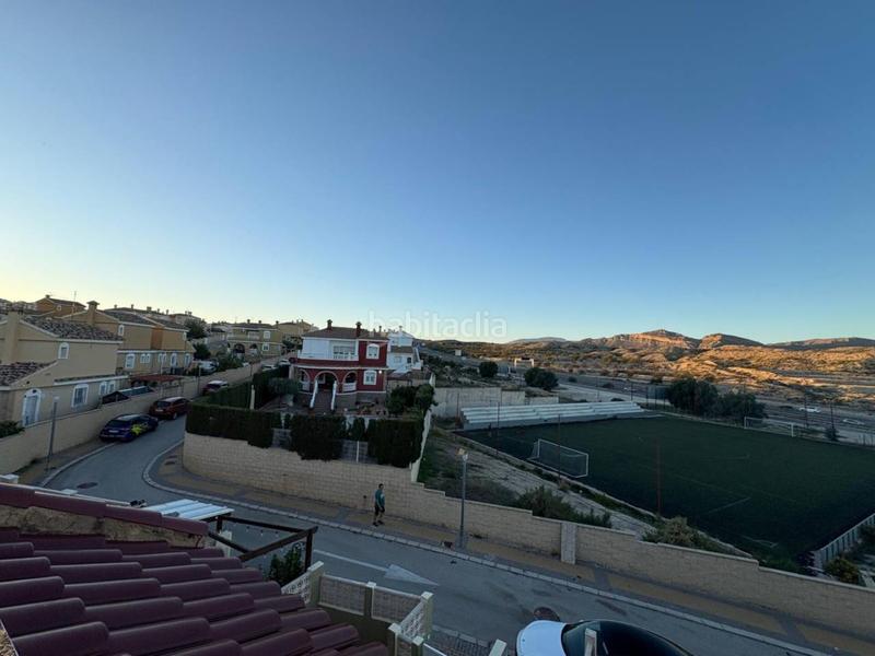 Foto 69c2070a-8125-4d0c-abca-3b9dcc35fa74. Maison jumelée avec chauffage parking dans Monforte del Cid