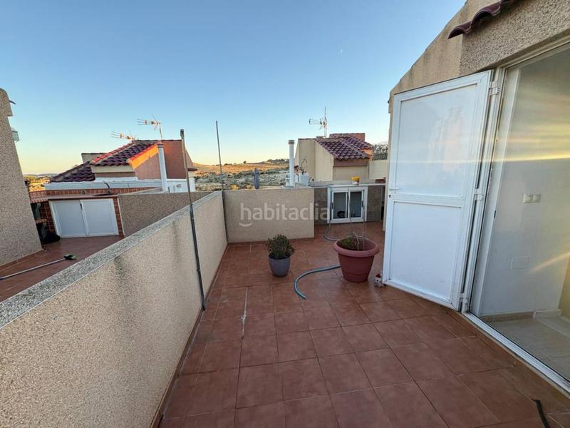 Foto f1df651f-e917-4aee-be2c-517f82ec1e56. Maison jumelée avec chauffage parking dans Monforte del Cid