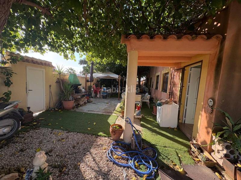 Foto 181c2dbf-68a6-4f60-bb29-6ac3c67cb6c0. Casa con parcheggio piscina in Zona Carrefour - Urbanizaciones Torrevieja