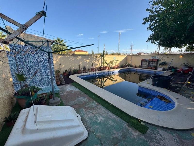 Foto 2c855ce7-f504-49e6-9ea4-5d8ac62cf929. Casa con parcheggio piscina in Zona Carrefour - Urbanizaciones Torrevieja