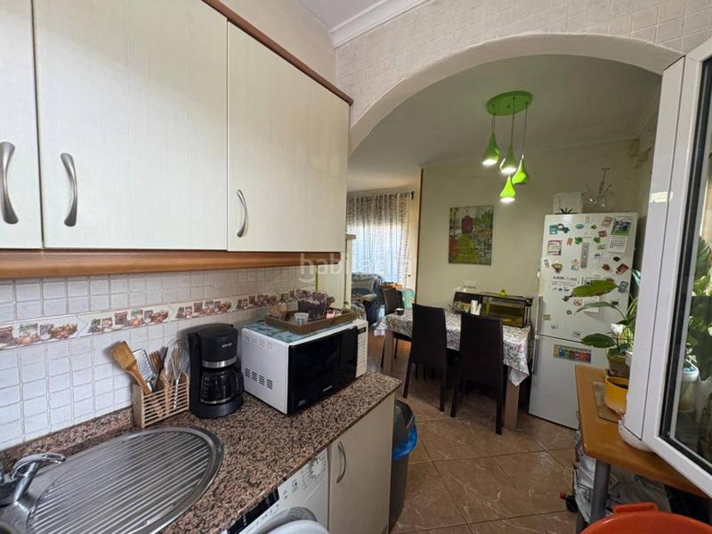 Foto f249c4d6-5b55-4216-861a-143f24a4ceb0. Casa con parcheggio piscina in Zona Carrefour - Urbanizaciones Torrevieja