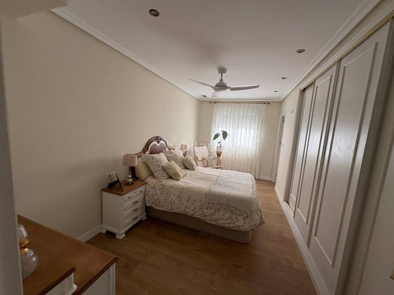 Foto b22bbdd0-b4e0-4c69-8ee4-85a19a28cdfb. Pis amb calefacció aparcament a Torrellano Elche / Elx