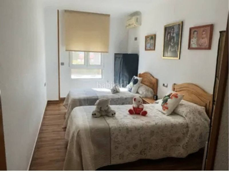 Foto 95428aea-d36f-4220-b214-233682a330bc. Pis a Onil