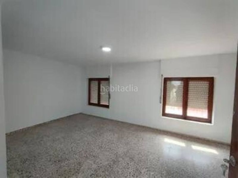 Foto 462b4d0b-e6a0-47be-b9dd-01a93079af5f. Casa adossada a Ibi