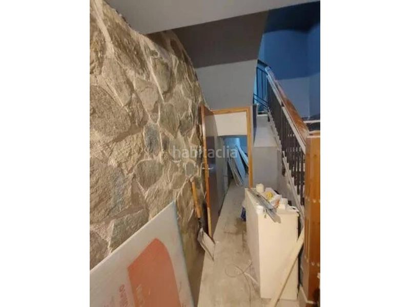 Foto c790845d-7087-494c-b4e8-e39d03926d7c. Casa adossada a Ibi