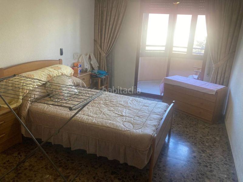 Foto 4d7563fb-e1ce-4dc2-8a3c-ea65722e0f4a. Pis amb calefacció aparcament a Campoamor Alicante