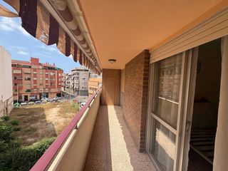 Appartamento  Calle doctor buades. Amplio piso en carolinas