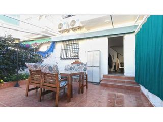 Haus in Centro. Bungalow en santa pola
