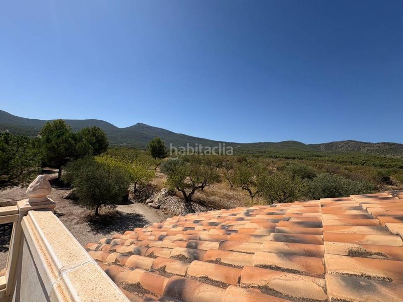 Foto 63e97572-f19a-4a23-bd64-775d9ea1ac4d. Chalet  en Castalla