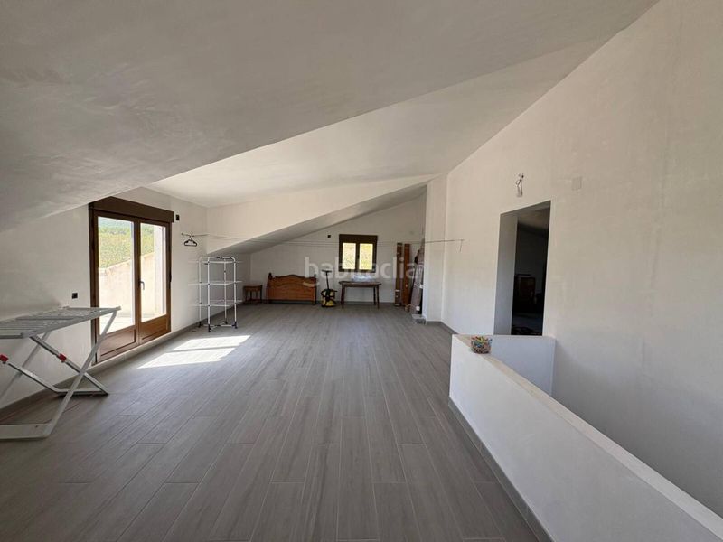 Foto 7d0f8a5a-944a-4bc3-9317-d1ccf307c096. Chalet  en Castalla
