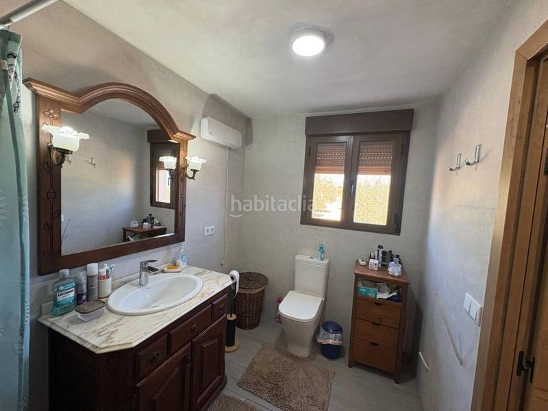 Foto a8e3b976-a0d9-4f12-bff3-c0dcb2e30186. Chalet  en Castalla