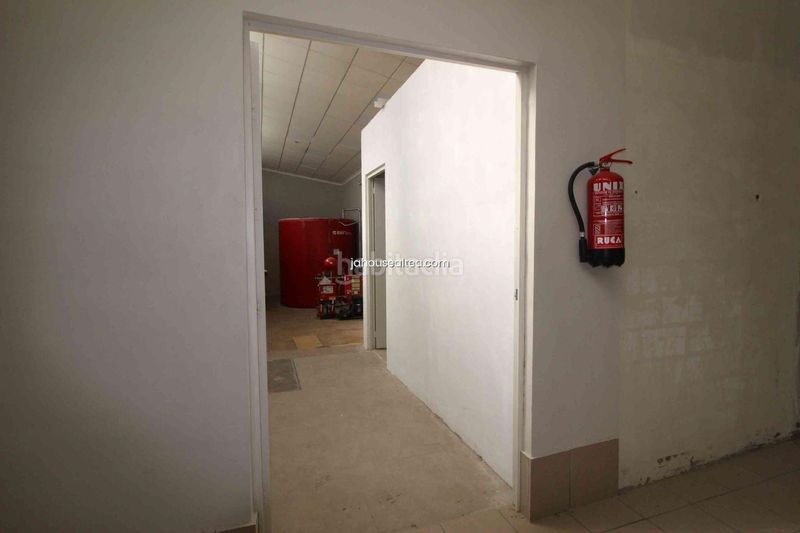 Foto 5920c38d-956e-445f-9376-f0dfb6241a8b. Local comercial a Altea ciudad Altea