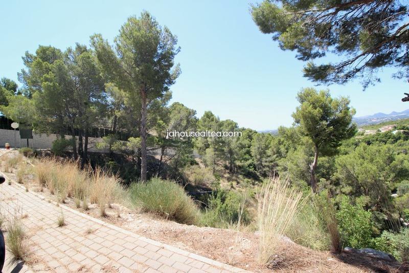 Foto 7d169d99-08f6-4ec6-9bc1-6b7fc30797df. Terreno residencial parcela urbana paradiso en Altea la vella Altea