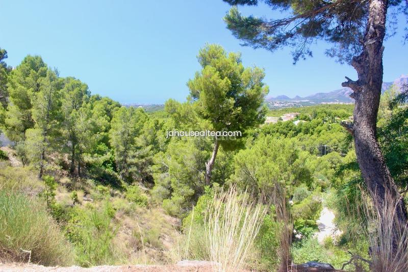 Foto afb159b8-8ab5-4277-8b70-8b5bd30df1d2. Terreno residencial parcela urbana paradiso en Altea la vella Altea
