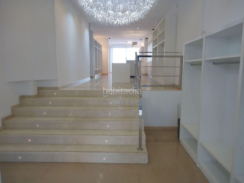 Foto 9074870a-baf8-47a6-ad4a-b4474d4b262d. Local comercial a Altea ciudad Altea