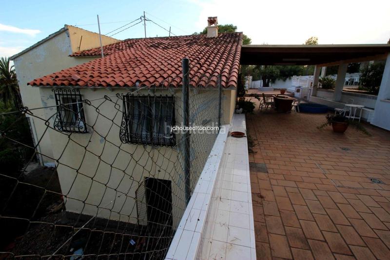 Foto a1635cb1-dca1-43b8-9f99-8e360451cc32. Finca rústica a Altea la vella Altea