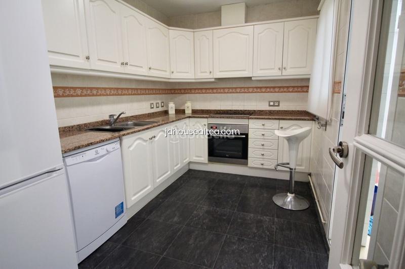 Foto 5c445329-8757-4496-a9ea-8279212a761b. Apartament amb calefacció piscina a L´Olla Altea