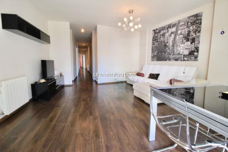 Foto fd6d2447-d62c-4117-9bf1-cbfbab8631e1. Apartament amb calefacció piscina a L´Olla Altea
