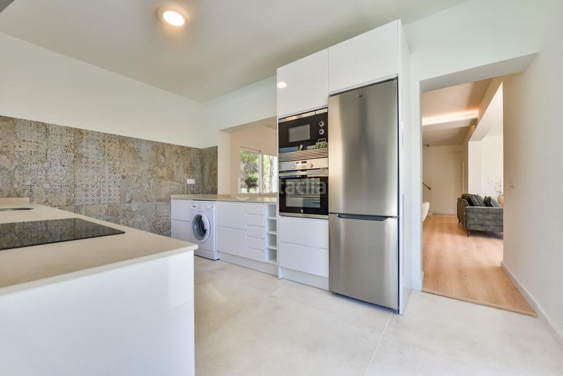 Foto 2bddddb8-0d98-4acc-81eb-e8c7e3e8cb40. Casa amb piscina a Altea la vella Altea