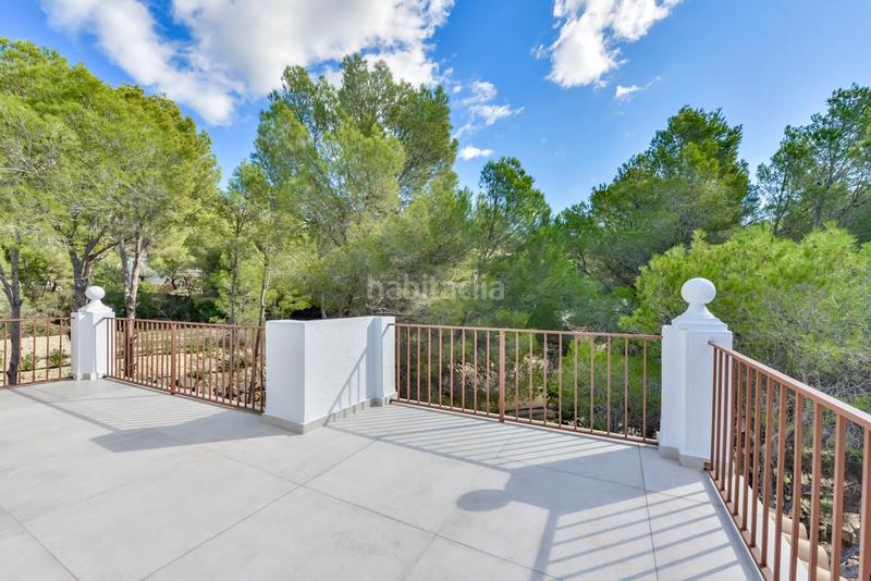 Foto 7e96e67b-0b83-4acc-af66-41ac80d25e66. Casa amb piscina a Altea la vella Altea