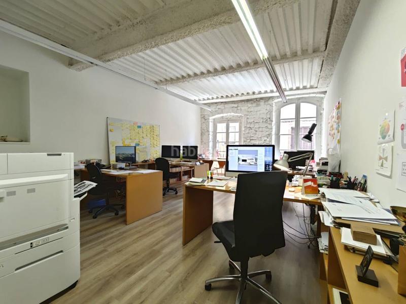Foto 3c5ad701-ed2e-493f-9211-291334a12a75. Location bureau avec chauffage dans Barri Antic Manresa