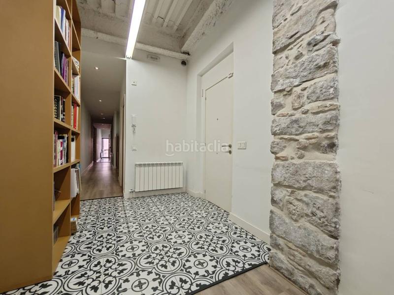 Foto 9b9314ec-381e-4640-9555-2026429176bf. Location bureau avec chauffage dans Barri Antic Manresa