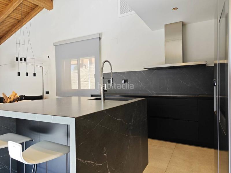 Foto 15b6aa3a-f7cc-40ea-a497-73b82775d2d1. Chalet  en venta en Castellgalí