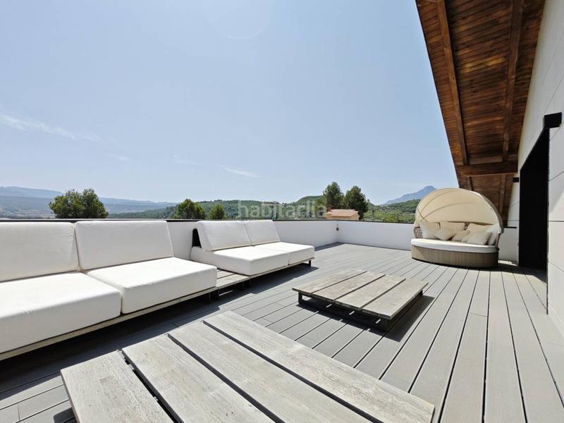 Foto b7b5efd8-cf4e-4784-af0f-7ade57e460e8. Chalet  en venta en Castellgalí