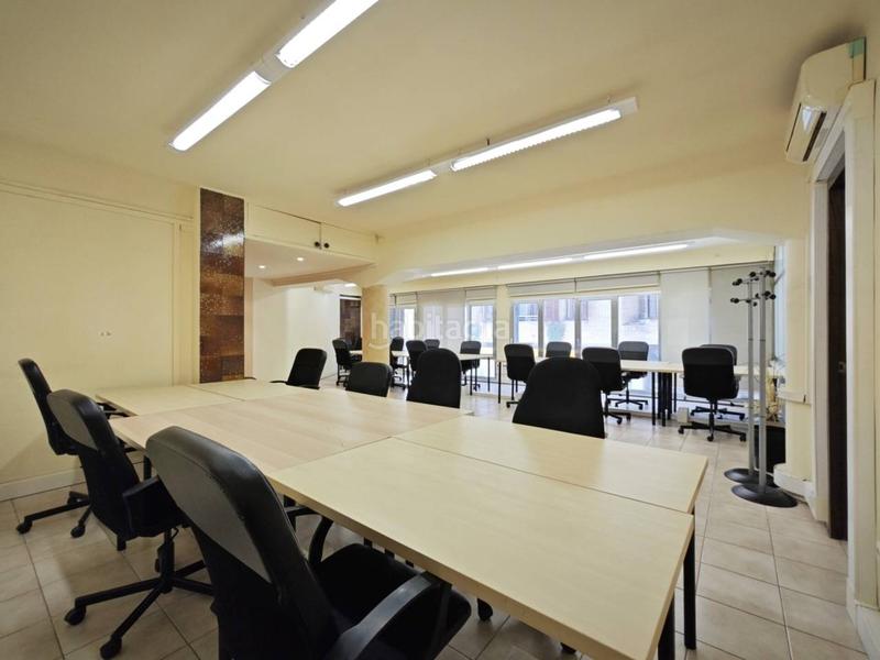 Foto 35bd182d-5a64-4685-b08d-dde90d36b5d3. Bureau avec chauffage dans Plaça Catalunya Manresa