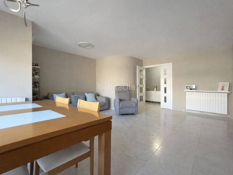 Foto 2bcc3010-c1ca-448f-bebe-291805fa04df. Dúplex  con dos terrazas en venta en el paseo pere iii en Manresa