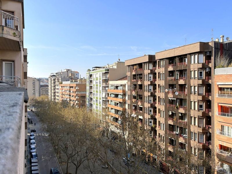 Foto f39fee35-6ac2-4e4d-9b12-29095930c608. Dúplex  con dos terrazas en venta en el paseo pere iii en Manresa