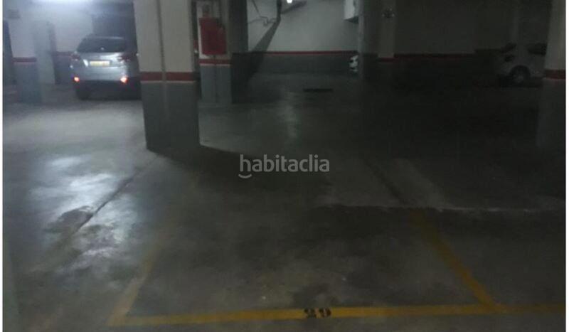 Foto 2ca8aff3-7de5-4b4d-bc48-0656f95051fd. Parking coche quieres comprar plaza de parking castelló de la plana? en Castellón de la Plana