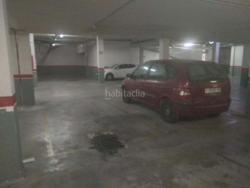 Foto 6bc57ae3-ca98-4b84-b8a5-73d7c071f1b7. Parking coche quieres comprar plaza de parking castelló de la plana? en Castellón de la Plana