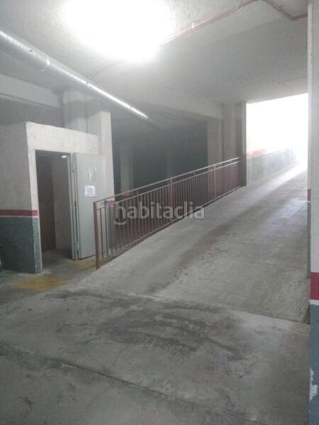 Foto cbf3d09f-471c-436d-9656-a7cf16b3ffd7. Parking coche quieres comprar plaza de parking castelló de la plana? en Castellón de la Plana