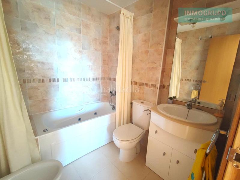 Foto edcfba4d-9a6d-46ab-9d3b-f6e1d707b4de. Appartamento con riscaldamento parcheggio piscina in Oropesa del Mar