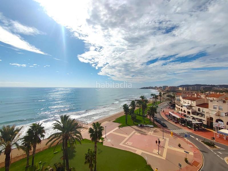 Foto e64abab5-e628-4e96-ae4b-a65701a70ccd. Piso impresionantes vistas en primera linea de playa en Oropesa del Mar