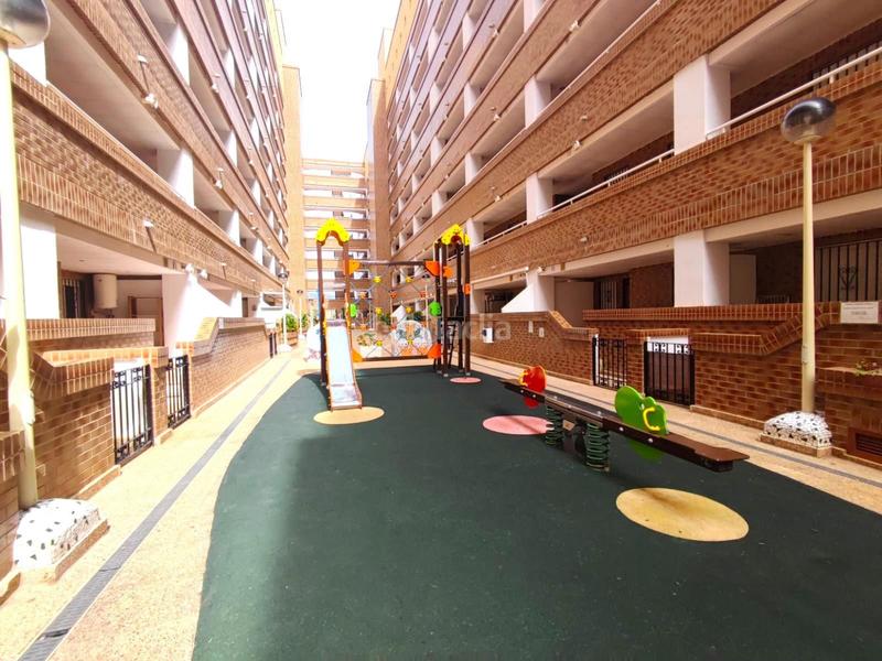 Foto 7cb264f4-e900-4c59-adbc-228555c65913. Appartamento con parcheggio piscina in Costa Marfil Oropesa del Mar