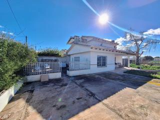Maison à Benicasim-benicàssim - camino serradal 96. Chalet  en zona serradal