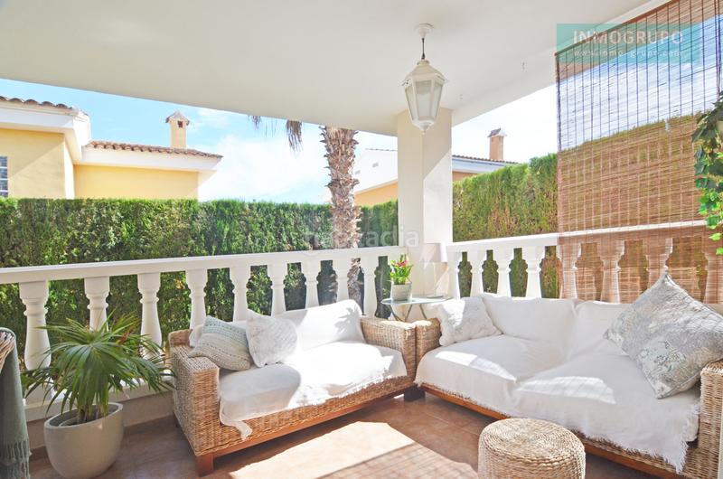 Foto ab3935df-c9d6-4682-ace7-967bd90ba252. Casa en benicasim-benicàssim - av ferrocarril 105 villa a la venta en benicasim en Benicasim / Benicàssim