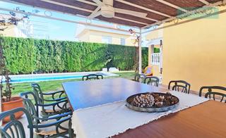 Casa a Benicasim-benicàssim - av ferrocarril 105. Villa a la venta en benicasim