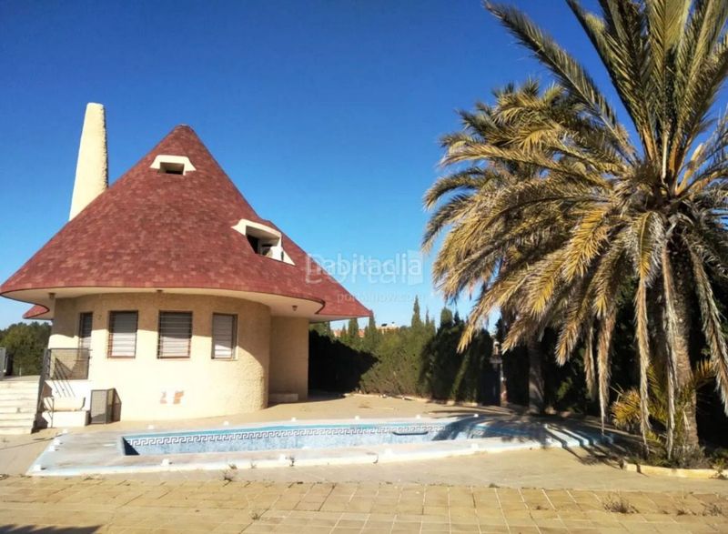 Foto 85afec1b-a6d1-423c-9d99-747e2f402028. Chalet  independiente en Alcora (l´)