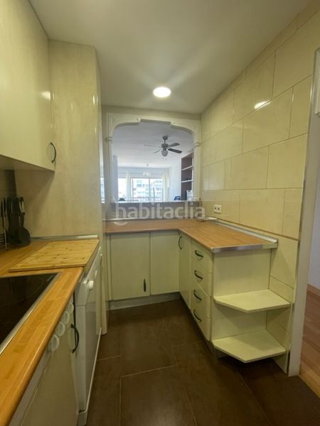 Foto b04c5e43-e2a5-4136-8a82-5dee2d6d9477. Pis amb aparcament piscina a Playa de San Juan Alicante