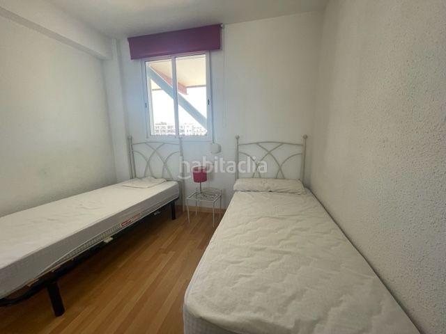 Foto f78b6d6d-d06b-4514-822a-a3d90f66642f. Pis amb aparcament piscina a Playa de San Juan Alicante