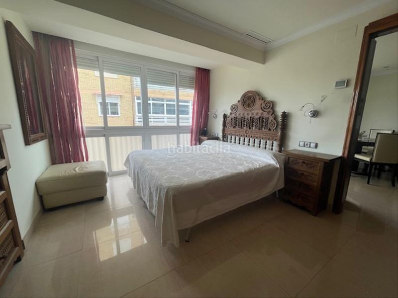 Foto 0a89402b-c5f2-498d-b82a-d559e091874a. Piso vivienda en 1ª linea en Playa Muchavista Campello (el)