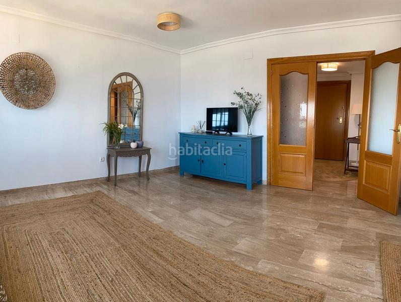 Foto 01dd19cc-50df-4430-93b9-e3e13b9f8464. Location appartement dans avenida jaime i el conquistador 90 dans Campello (el)