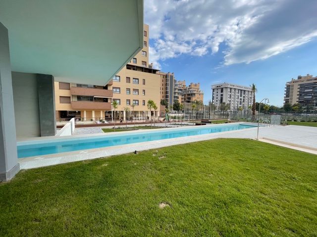 Foto e11b0e15-02cf-472f-9f3e-1bab4f9c1e34. Pis amb calefacció aparcament piscina a PAU 5 Alicante