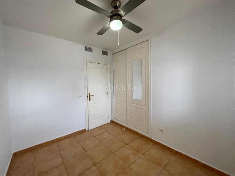 Foto 92166592-01b3-4024-8638-369cf01c47b0. Rent ground floor with heating parking pool in Alicante golf Alicante