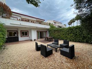 Rent Ground floor  Avenida pintor fernando soria