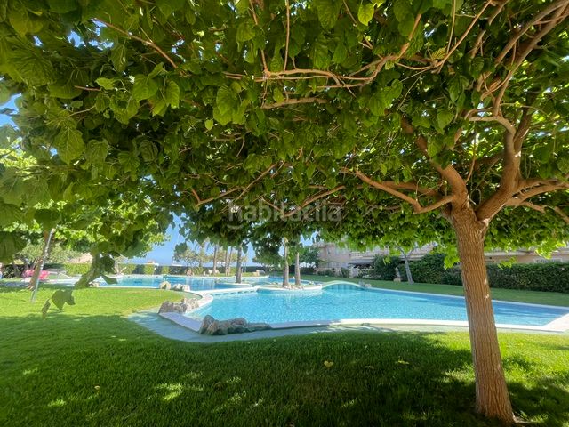 Foto 09997b84-9b60-475a-a883-8f54f6d82892. Pis amb aparcament piscina a Campello Playa Campello (el)